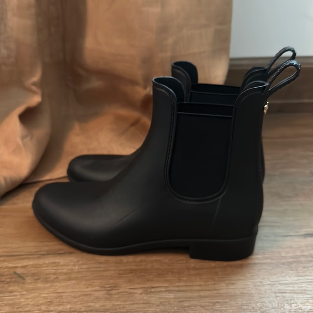 NWOT Sam Edelman rain boots
